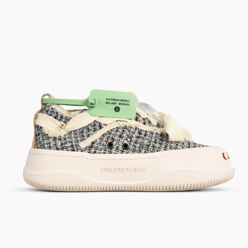 Studio Low Sneakers